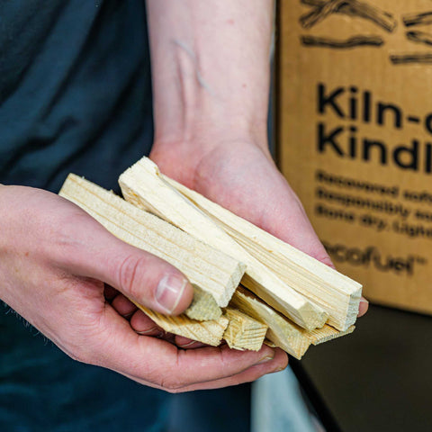 ECOFUEL_Box_of_Kiln-dried_Kindling_in_hand